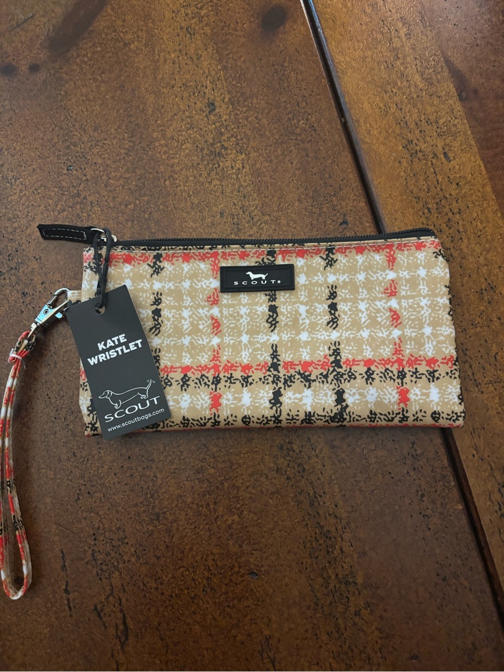 NWT Scout Kate Wristlet - Plaidison Avenue